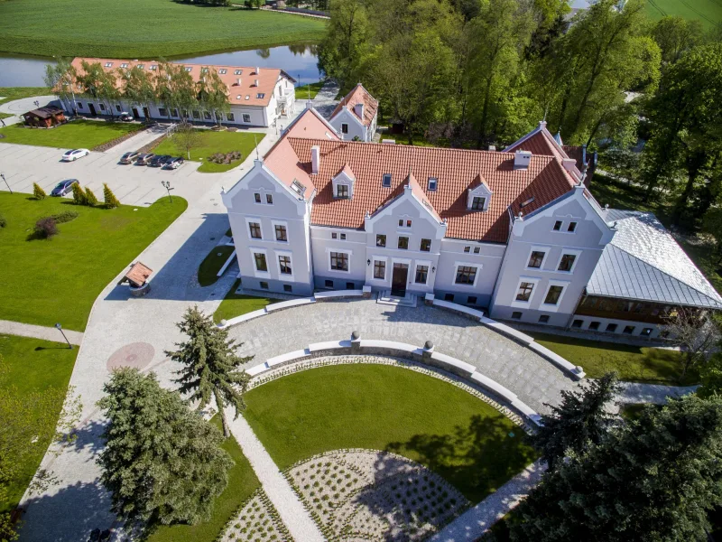 Widok na Pałac z lotu ptaka
